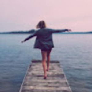 Meet your Posher, Claudia